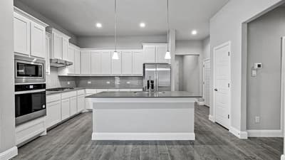 2513 STARLING Street, Denton TX 76205 - Photo 3