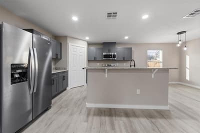 1905 Sanger Avenue, Waco TX 76707 - Photo 4