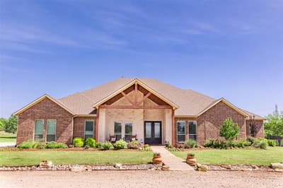 1466 County Road 1270, Alvord TX 76225 - Photo 2