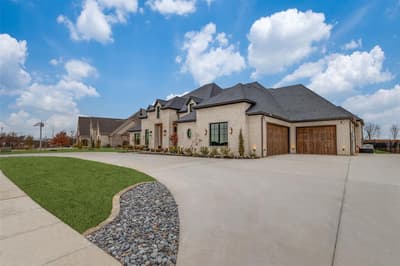 3516 Fairway Drive, Denton TX 76226 - Photo 4