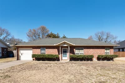 924 Guam Street, Tool TX 75143