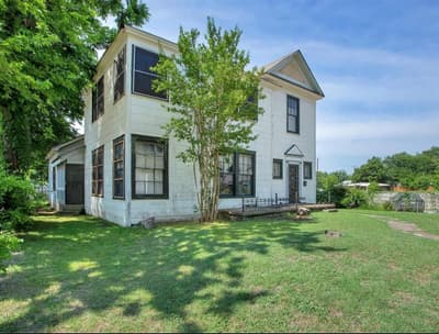 516 W Morgan Street, Denison TX 75020