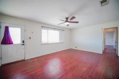 202 N 10th Street, Jacksboro TX 76458 - Photo 5