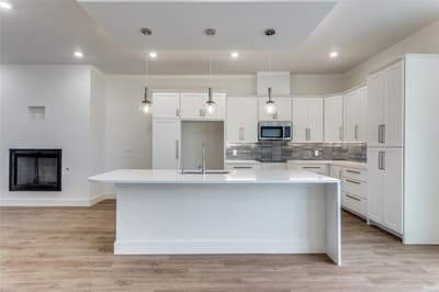 341 College Avenue, Fort Worth TX 76104