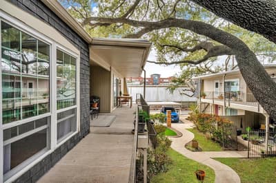 5305 Fleetwood Oaks Avenue # 274, Dallas TX 75235 - Photo 3