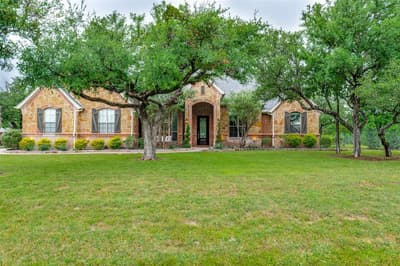 10009 Allen Mill Court, Fort Worth TX 76135 - Photo 2