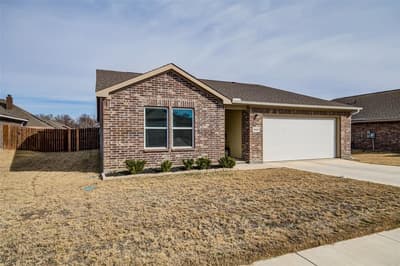 905 Avagail Avenue, Springtown TX 76082 - Photo 2