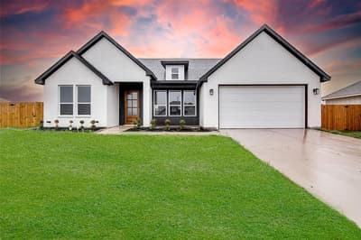 204 High Ridge Court, Godley TX 76044