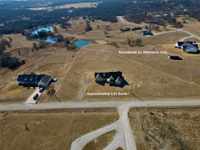 476 Silver Leaf Drive, Sunset TX 76270 - Photo 2