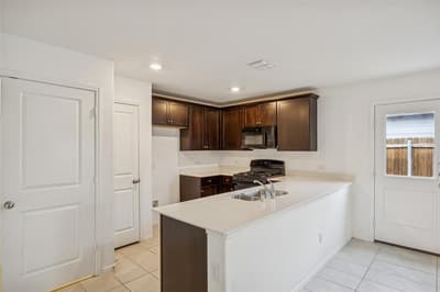7609 Bluebell Lane, McKinney TX 75071 - Photo 4