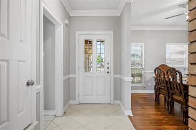 6009 Kenilworth Drive, Arlington TX 76001 - Photo 5