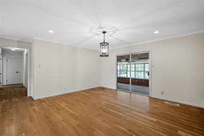 7483 Gholson Road, Waco TX 76705 - Photo 2