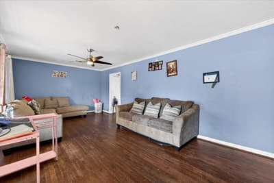 1115 Fisher Street, Bellmead TX 76705 - Photo 3