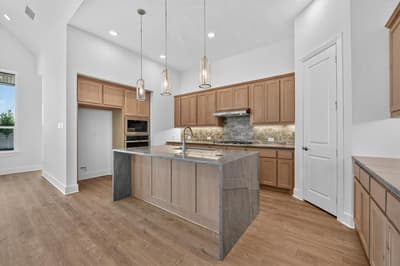 9820 Oak Glade Drive, Denton TX 76207 - Photo 3