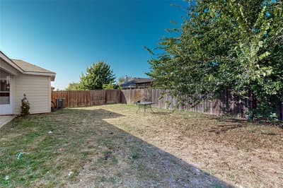 6133 Chalk Hollow Drive, Fort Worth TX 76179 - Photo 4