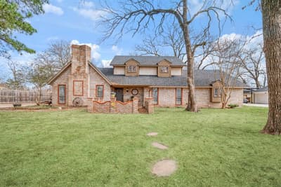 835 39th Street SE, Paris TX 75462