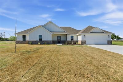 248 Yawney Drive, Lipan TX 76462