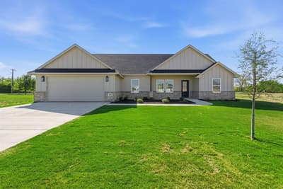 252 Yawney Drive, Lipan TX 76462