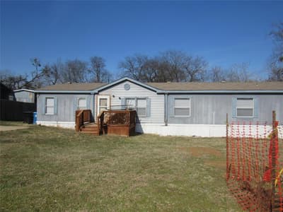 501 W Collins Street, Denison TX 75020 - Photo 3