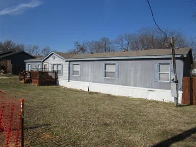 501 W Collins Street, Denison TX 75020 - Photo 4