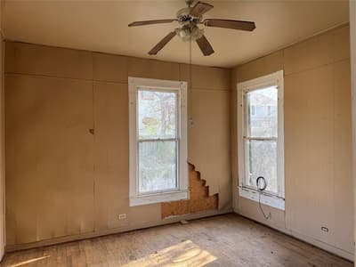 317 Scullin, Denison TX 75020 - Photo 2