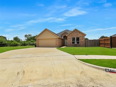 3101 Eastcrest Court, Fort Worth TX 76105 - Photo 4