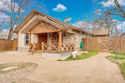 200 W Davis Avenue, Alvarado TX 76009 - Photo 2