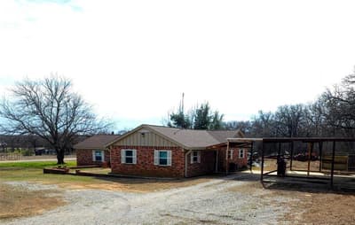 285 Montgomery Road, Mineral Wells TX 76067 - Photo 3