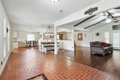 1005 Hopkins Drive, Denton TX 76205 - Photo 5