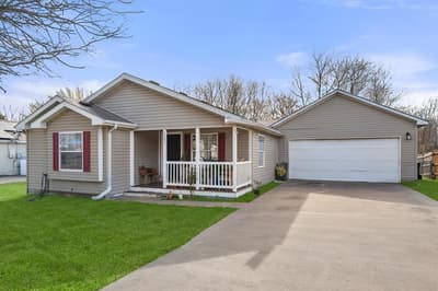 2301 W 13th Avenue, Corsicana TX 75110 - Photo 2
