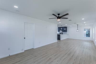 1026 La Clede Street, Bellmead TX 76705 - Photo 3