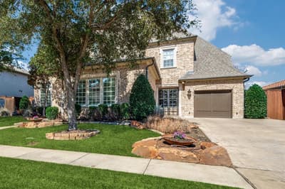 647 Fountainview Drive, Irving TX 75039 - Photo 3