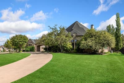 3305 Clubview Drive, Denton TX 76226 - Photo 2