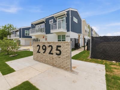 2925 Spruce Valley Lane # 402, Dallas TX 75233