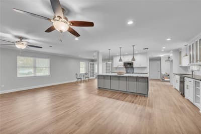 801 Arliss Drive, Woodway TX 76712 - Photo 4