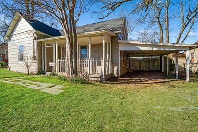1716 Maple Avenue, Paris TX 75460