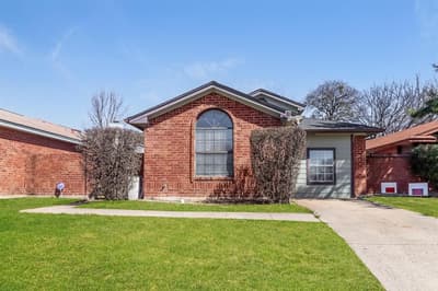 4713 Poppy Drive E, Fort Worth TX 76137