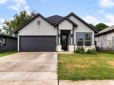 4755 Ramey Avenue, Fort Worth TX 76105