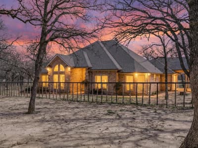 19901 S Highway 281, Lipan TX 76462