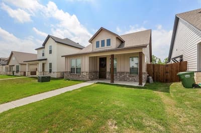 641 The Cottages Drive, Godley TX 76044 - Photo 4