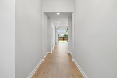 801 Lost Woods Way, McKinney TX 75071 - Photo 4