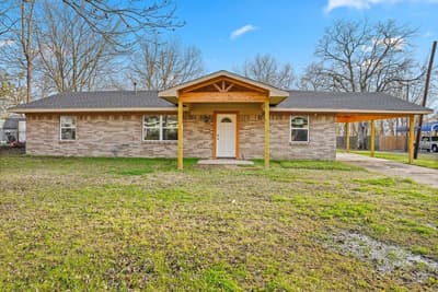 2247 W Sherman Street, Paris TX 75460 - Photo 2