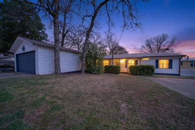 212 Sunray Street, Mabank TX 75156 - Photo 2