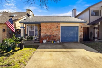 2906 Antares Circle, Garland TX 75044