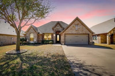 3303 Ferry Boat Lane, Granbury TX 76049