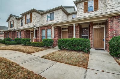 2742 Olympic Park Drive, Grand Prairie TX 75050