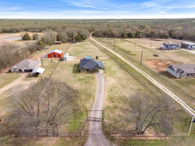 1052 VZ County Road 3208, Wills Point TX 75169 - Photo 2