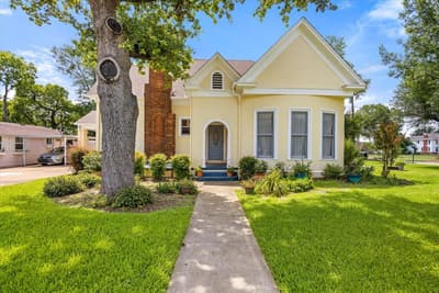 330 E Mcneill Street, Stephenville TX 76401