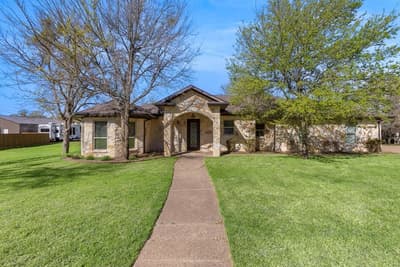 139 Saddlewood, Waco TX 76705