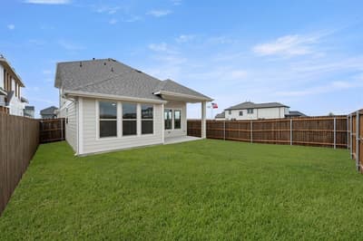 7424 Autumn Hill Drive, Denton TX 76249 - Photo 4